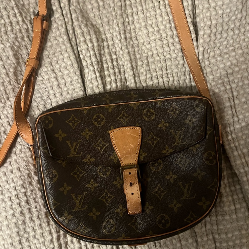 COPY - Louis Vuitton crossbody bag authentic